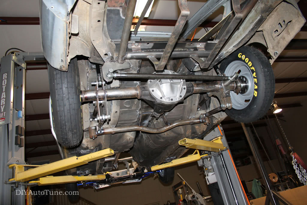 Rear 4-link Suspension, with shoes!